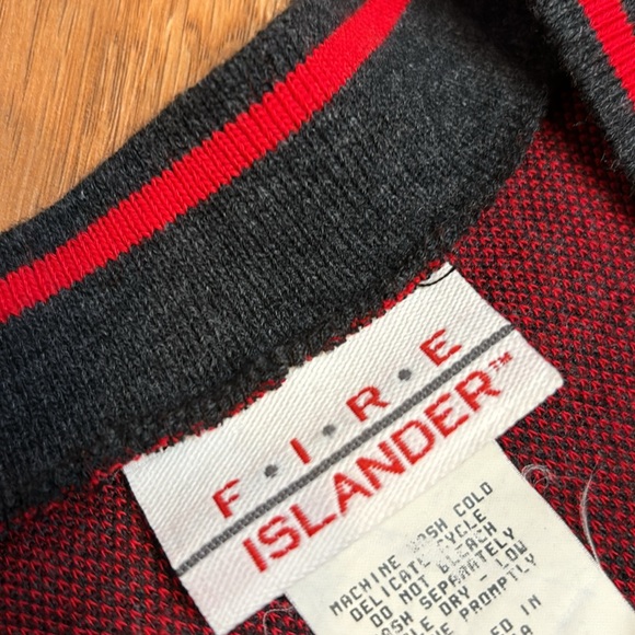 Vintage 1980’s Fire Island, long sleeve red/gray checkered knit sweater. Size L. - Picture 3 of 17